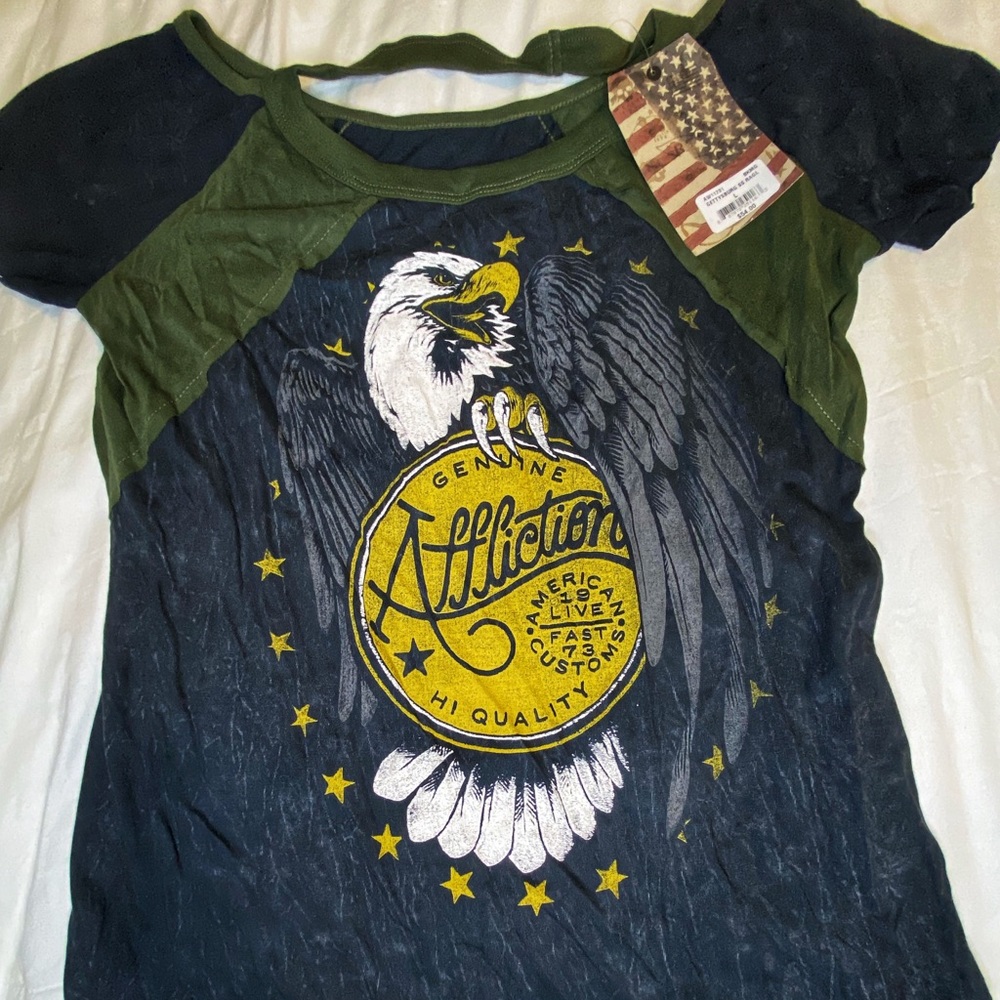 Affliction - Size Large Ladies Short Sleeve